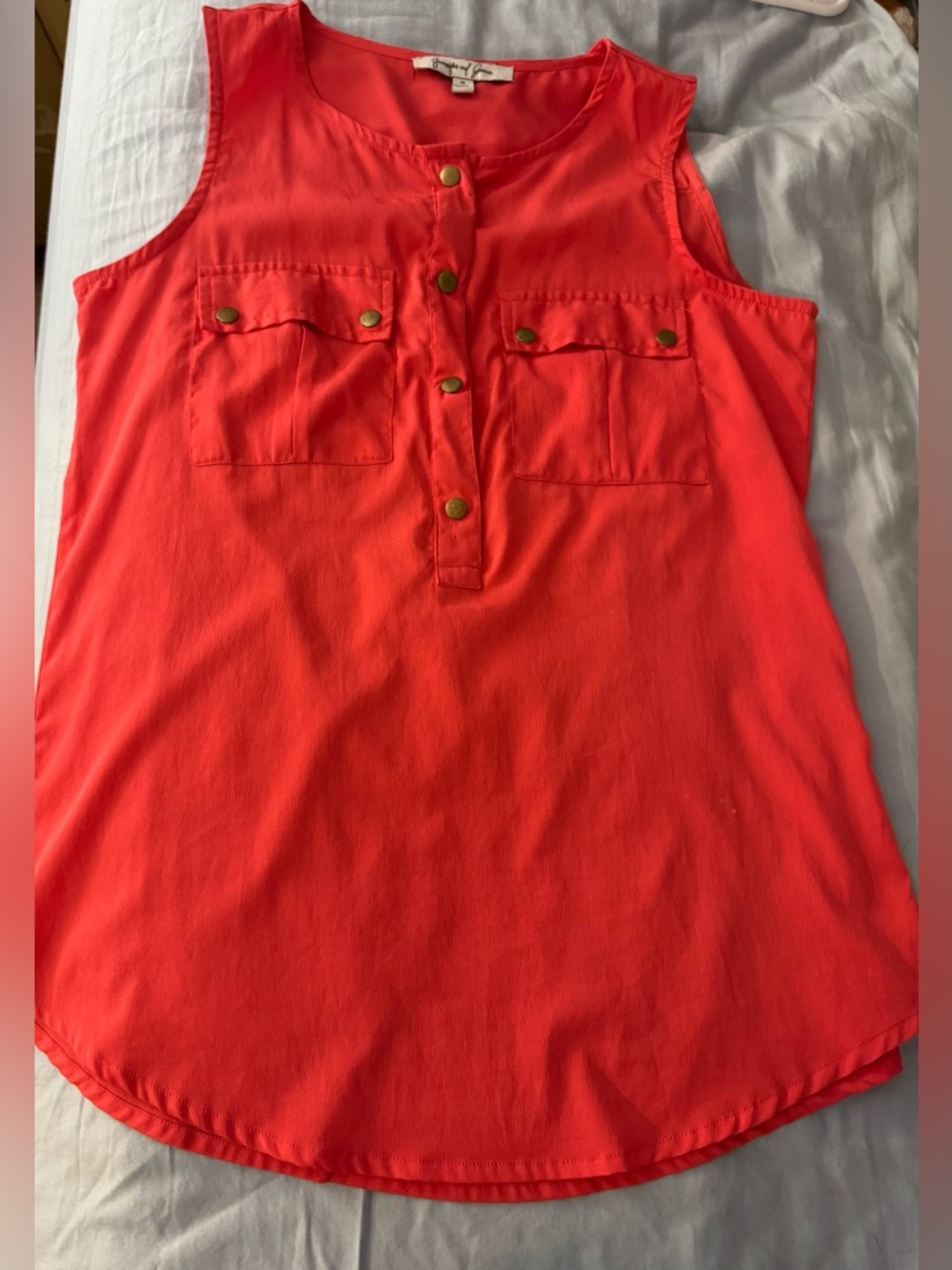 Jennifer and Grace Coral Sleeveless Top small